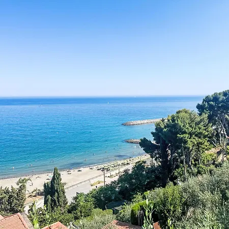 アパート Le Vele By Interhome サン・ロレンツォ・アル・マーレ